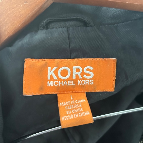 Leather moto-style black jacket - Picture 3 of 5